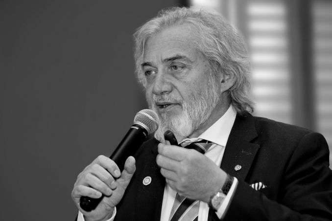 . - walter comello